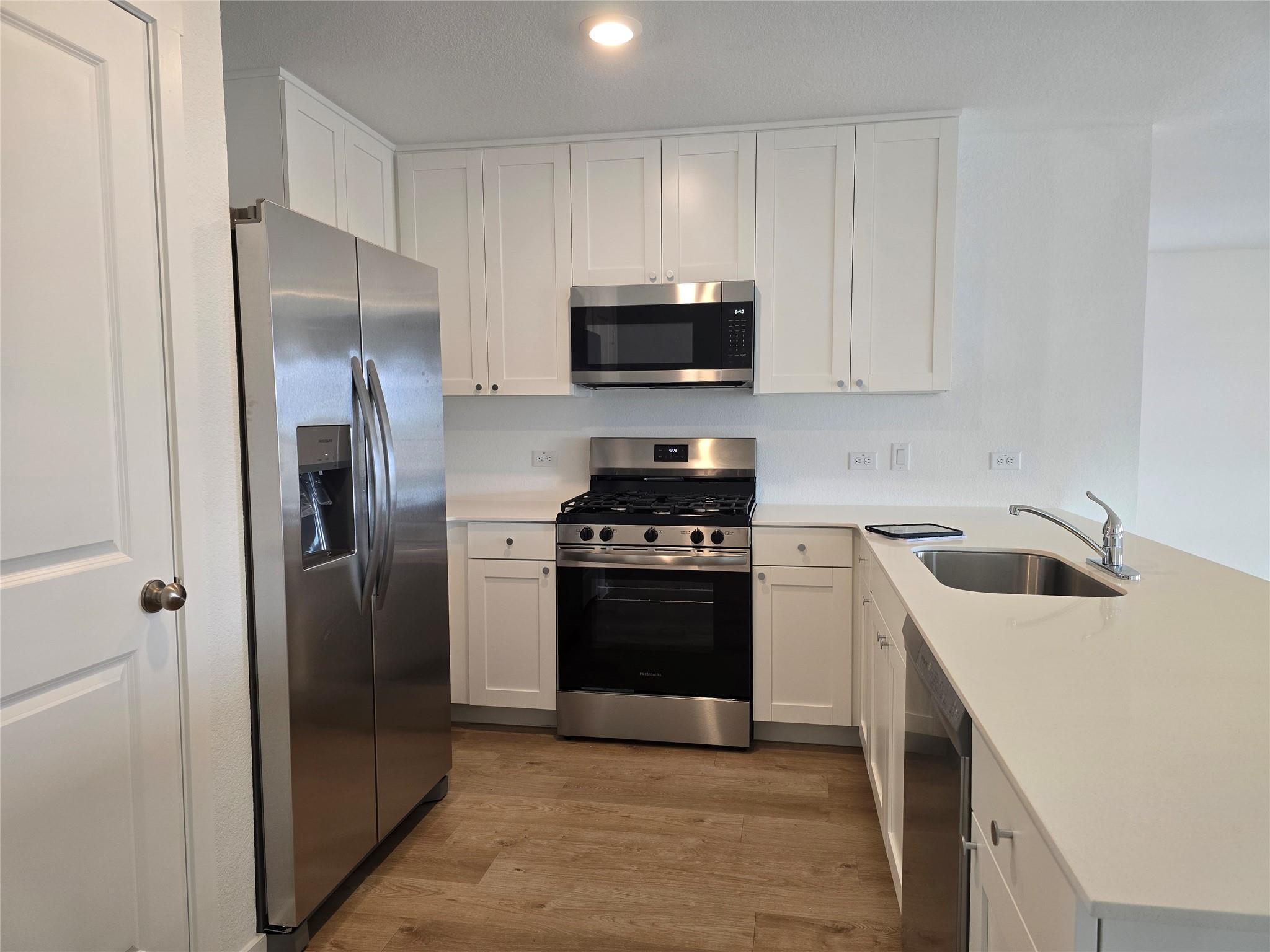120 Twins Trl Property Photo 8