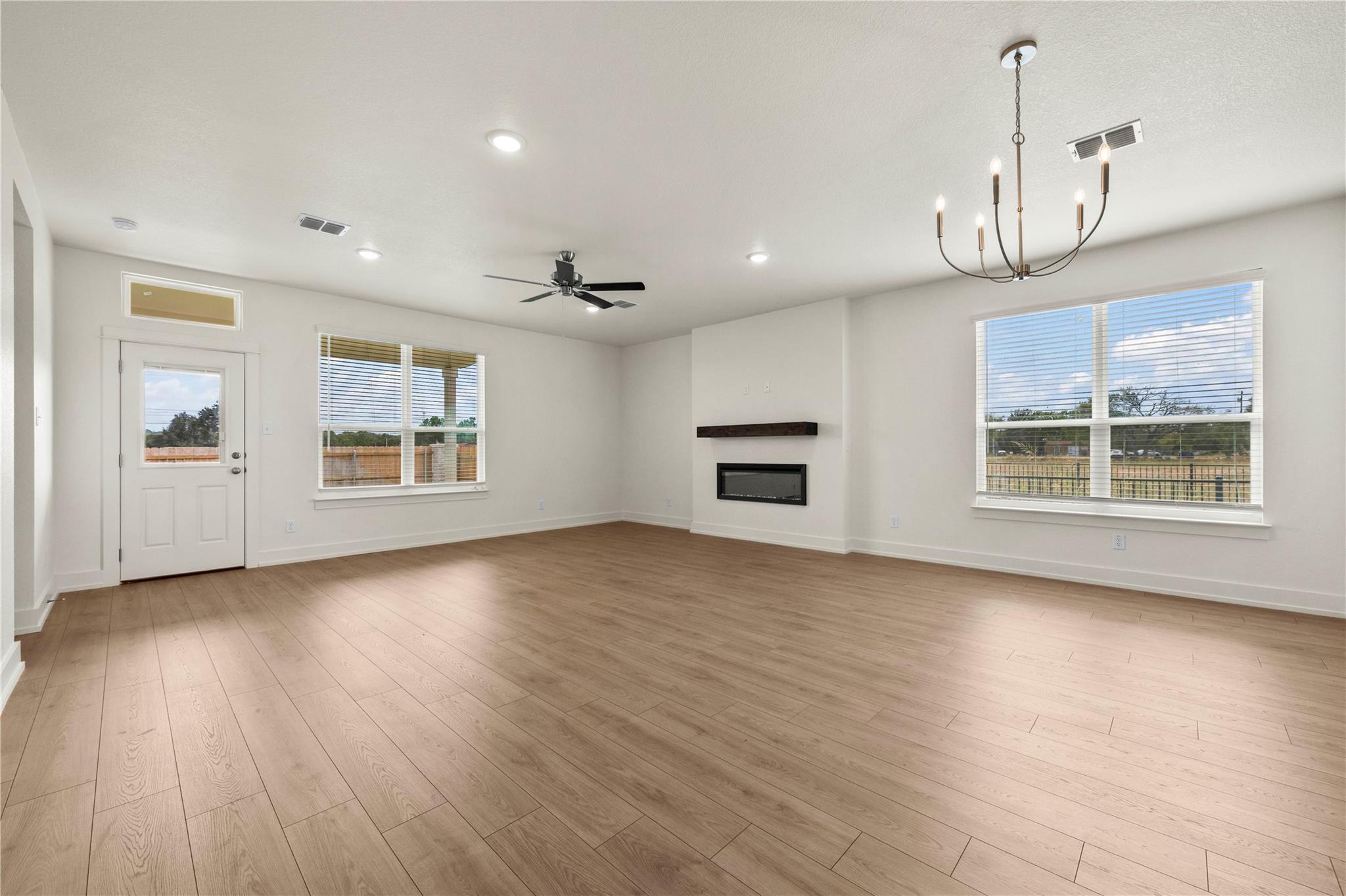 540 Gus Loop Property Photo 13