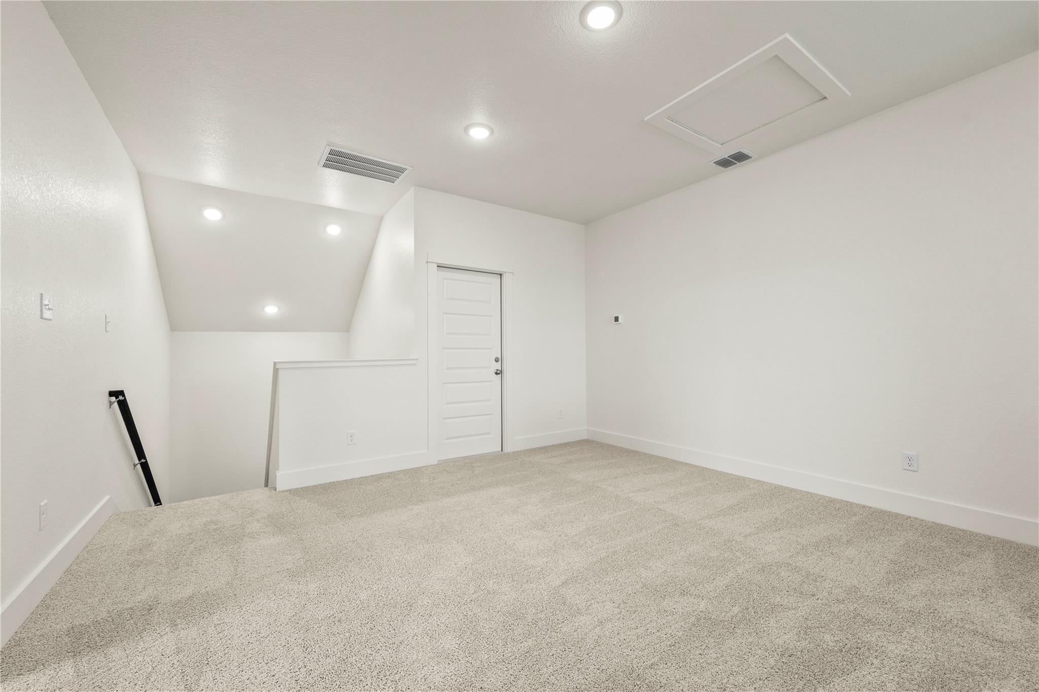 540 Gus Loop Property Photo 24