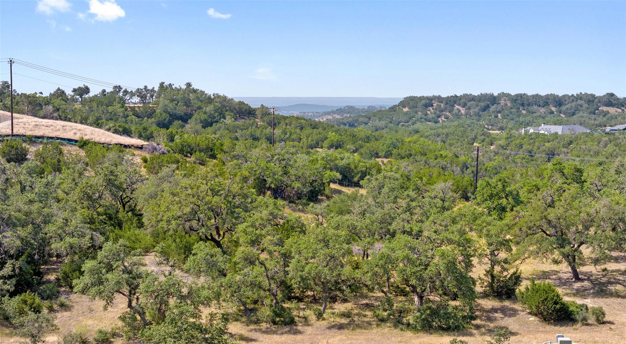 17117 Whispering Breeze Dr Property Photo 9