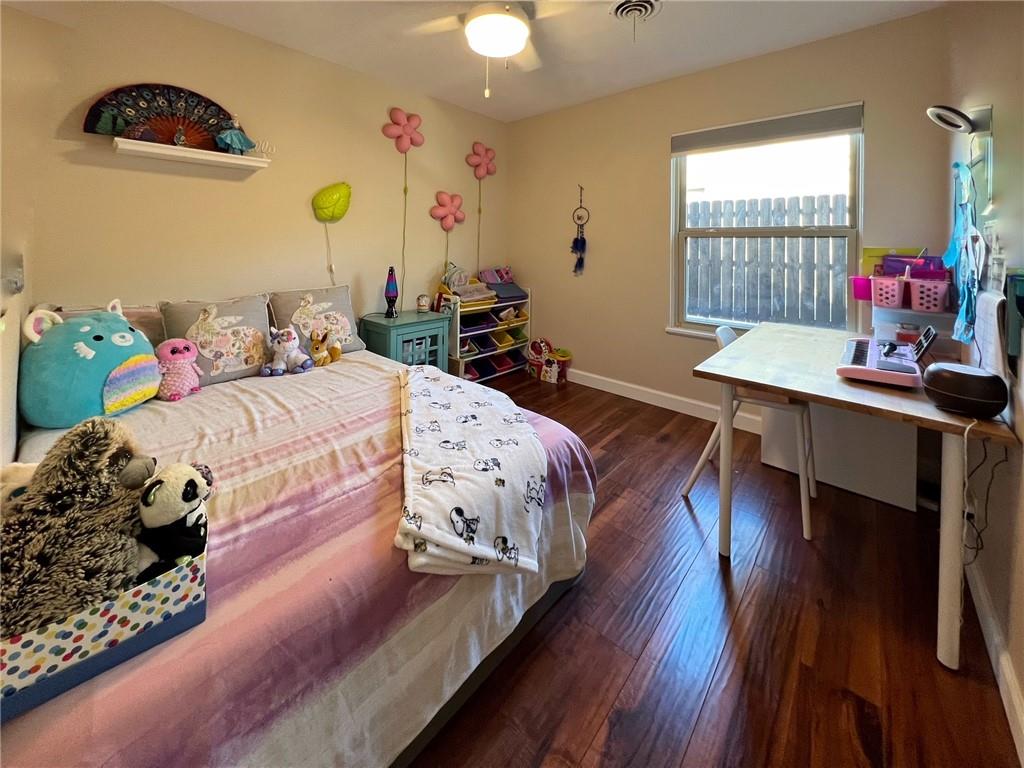 1807 Barbara St Property Photo 18