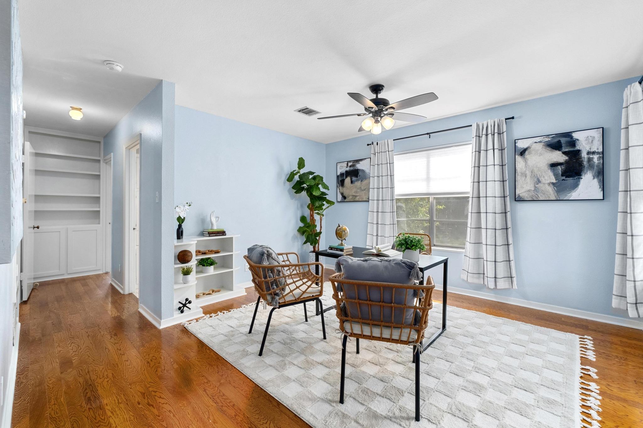 1027 E 43rd St Property Photo 18