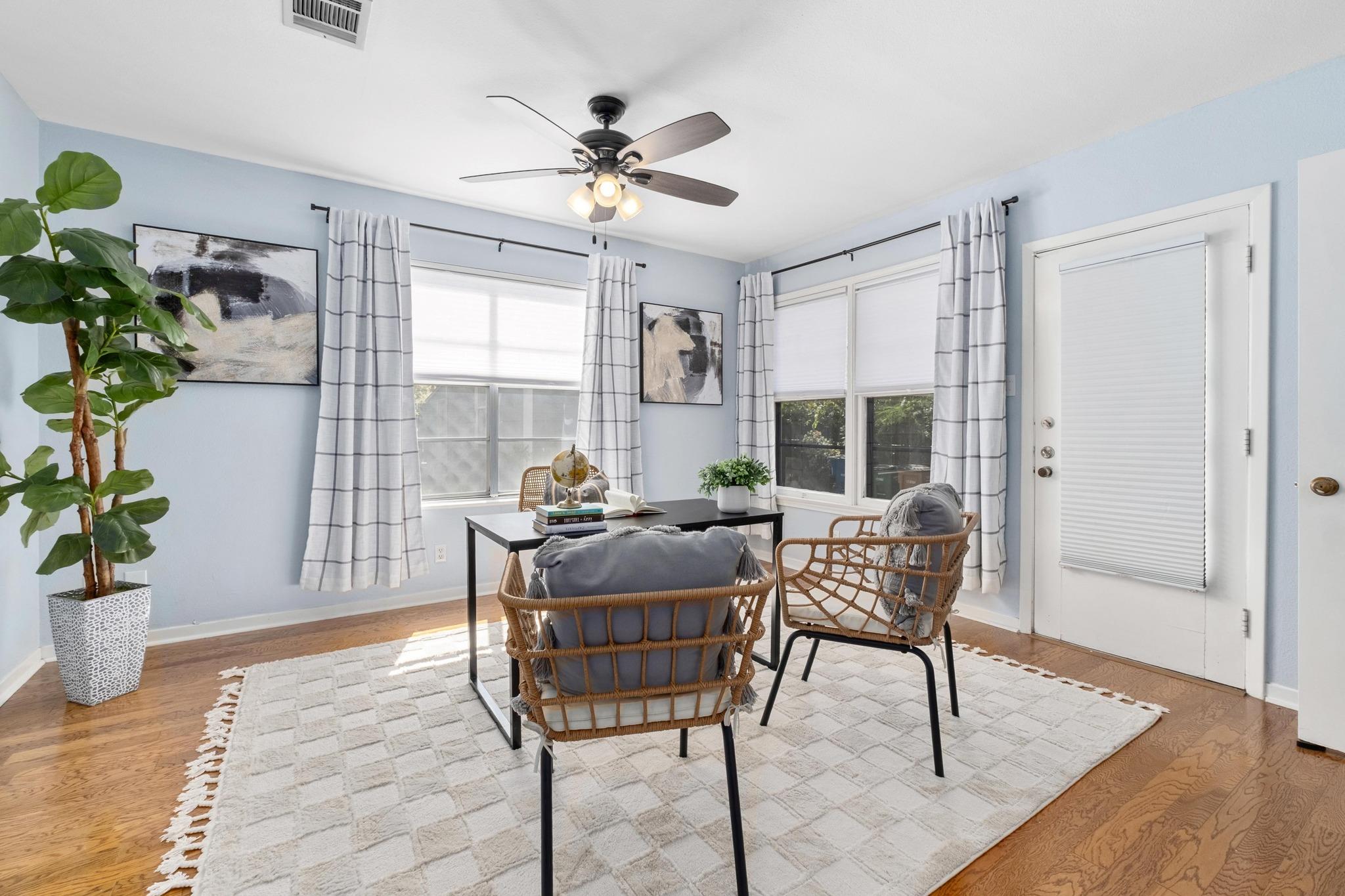 1027 E 43rd St Property Photo 19