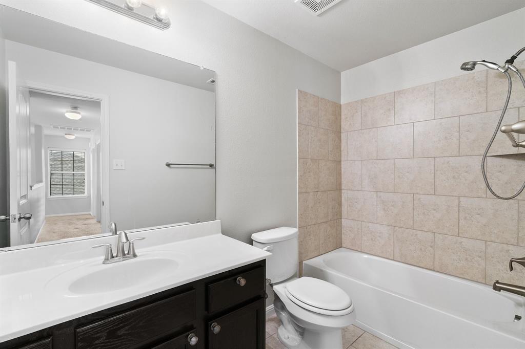 1900 Little Elm Trl 23 Property Photo 22