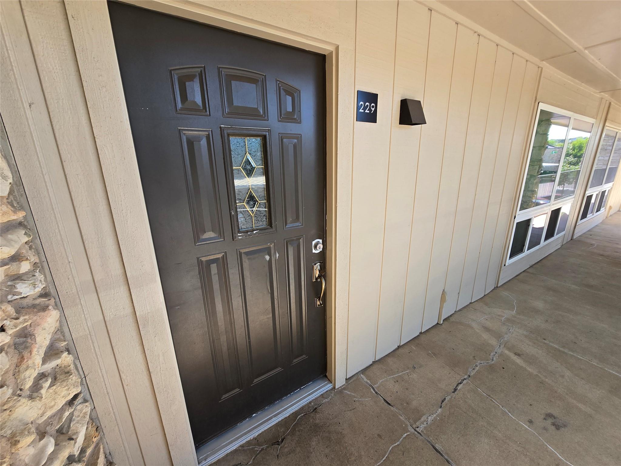 500 E Riverside Dr #229 Property Photo 1