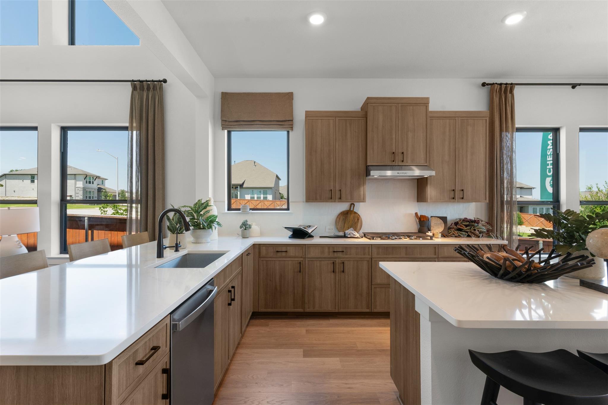 208 Ridgewell Loop Property Photo 8