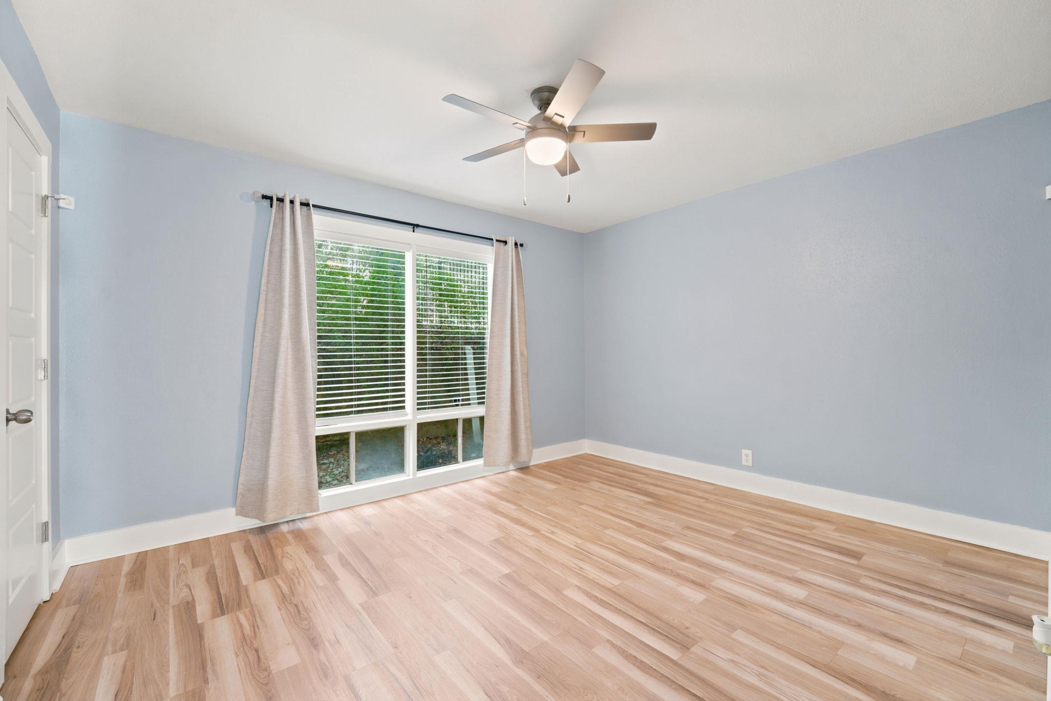5332 Balcones Dr #b Property Photo 13