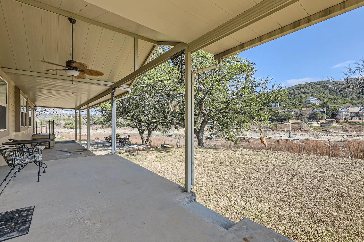 10809-10811 Lakeside Dr Property Photo 33