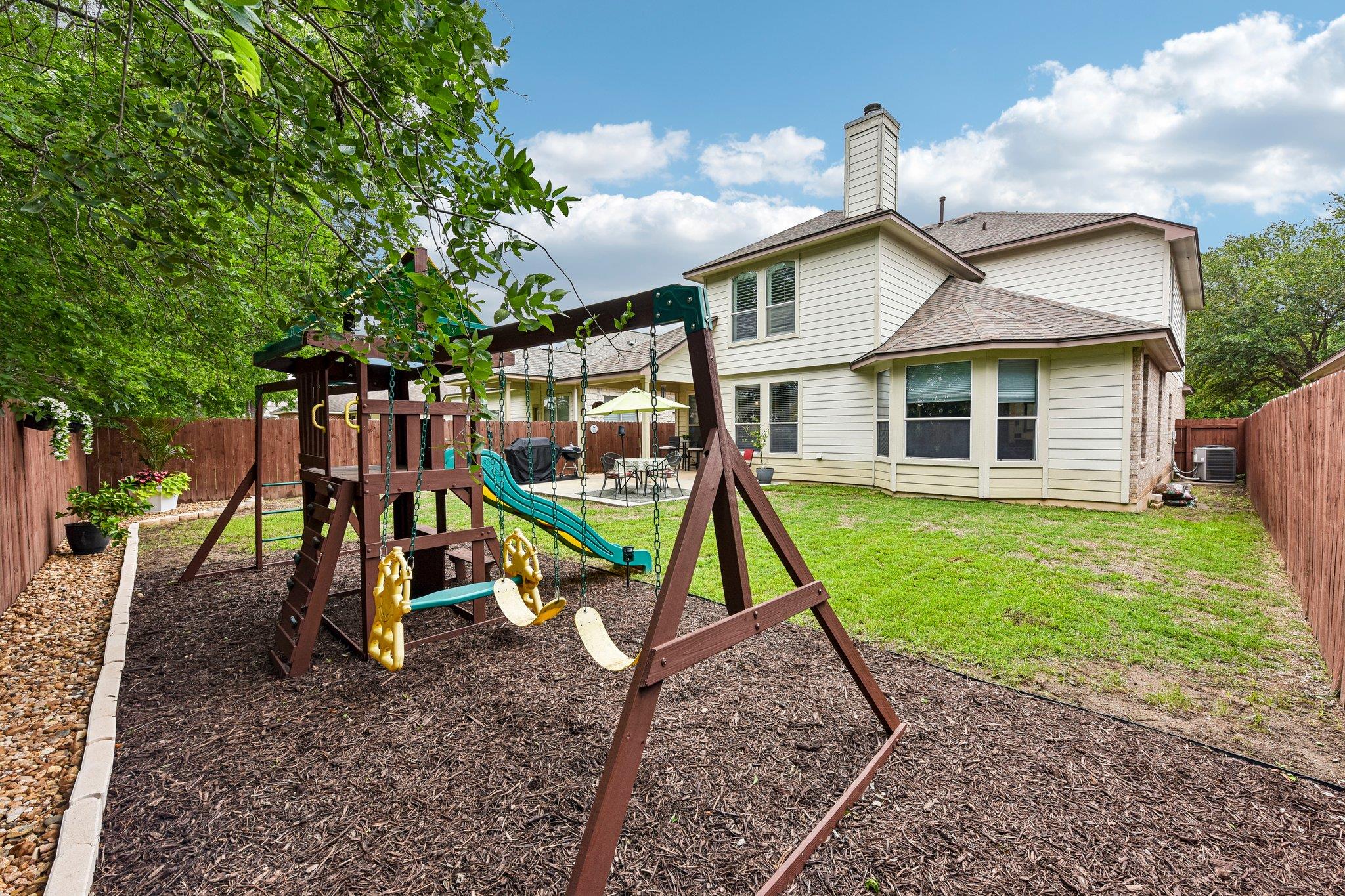 10216 Anahuac Trl Property Photo 38