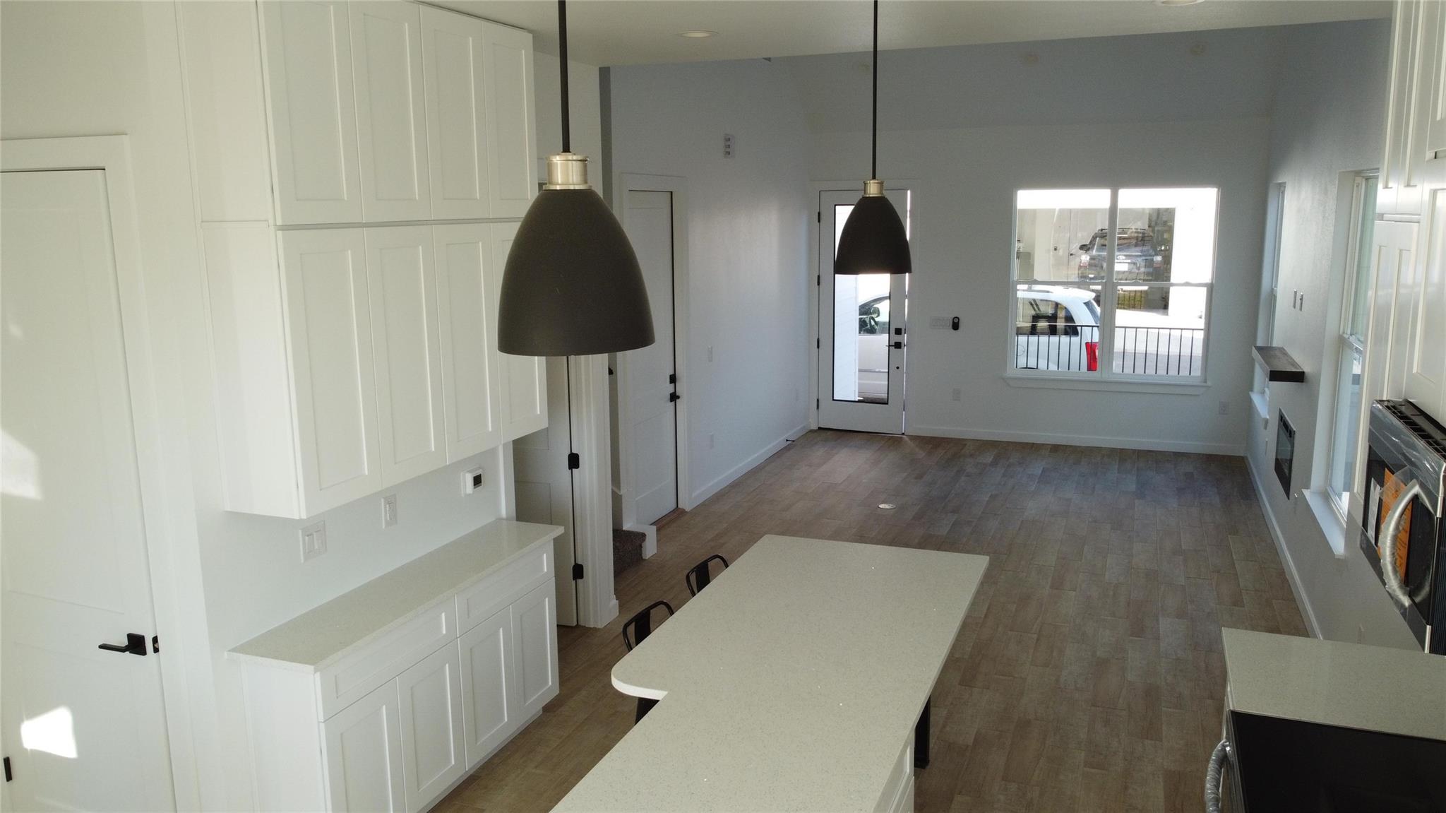 126 Lourdes Ct A Property Photo 6