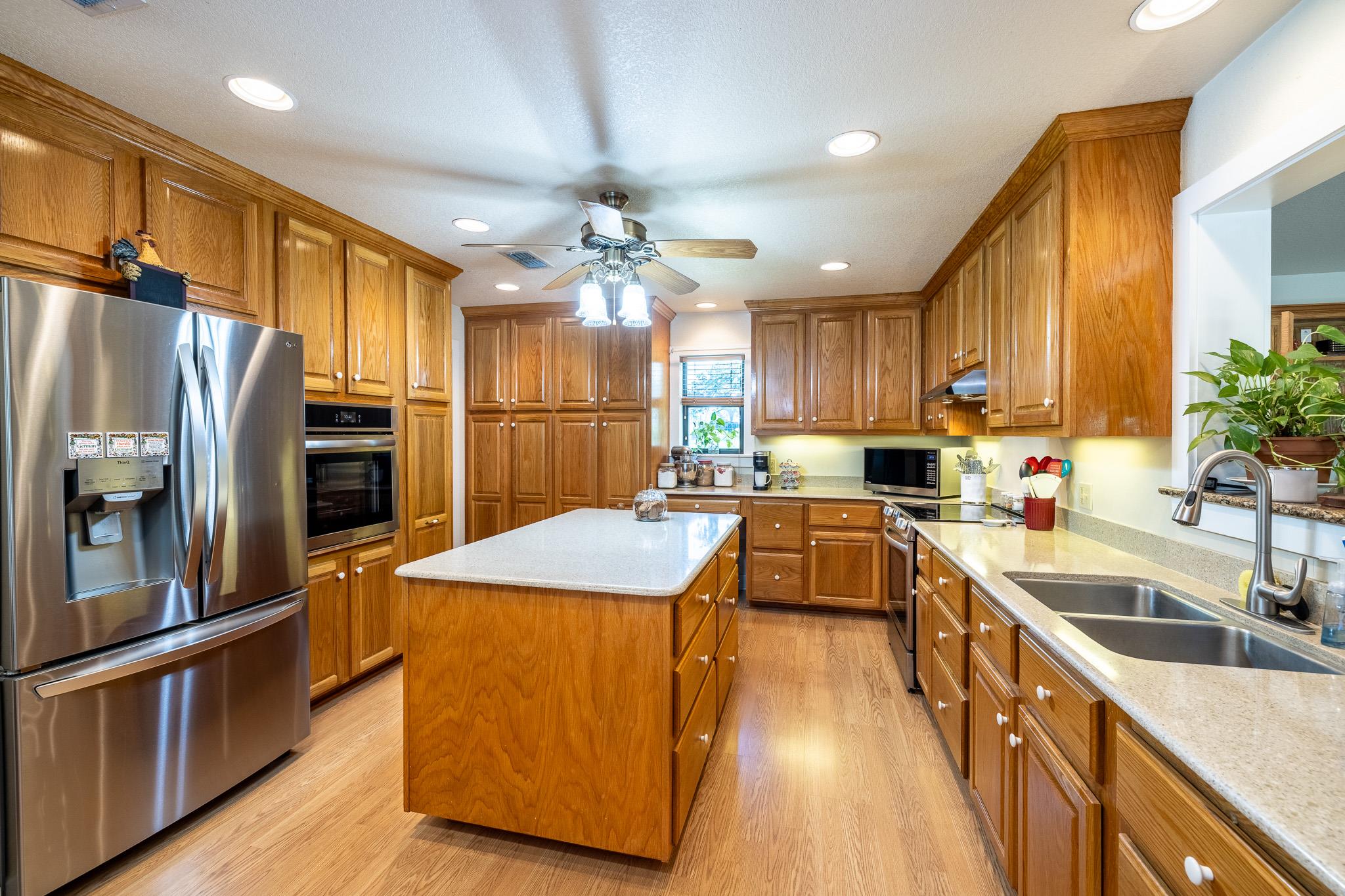 6589 State Highway 304 None Property Photo 9