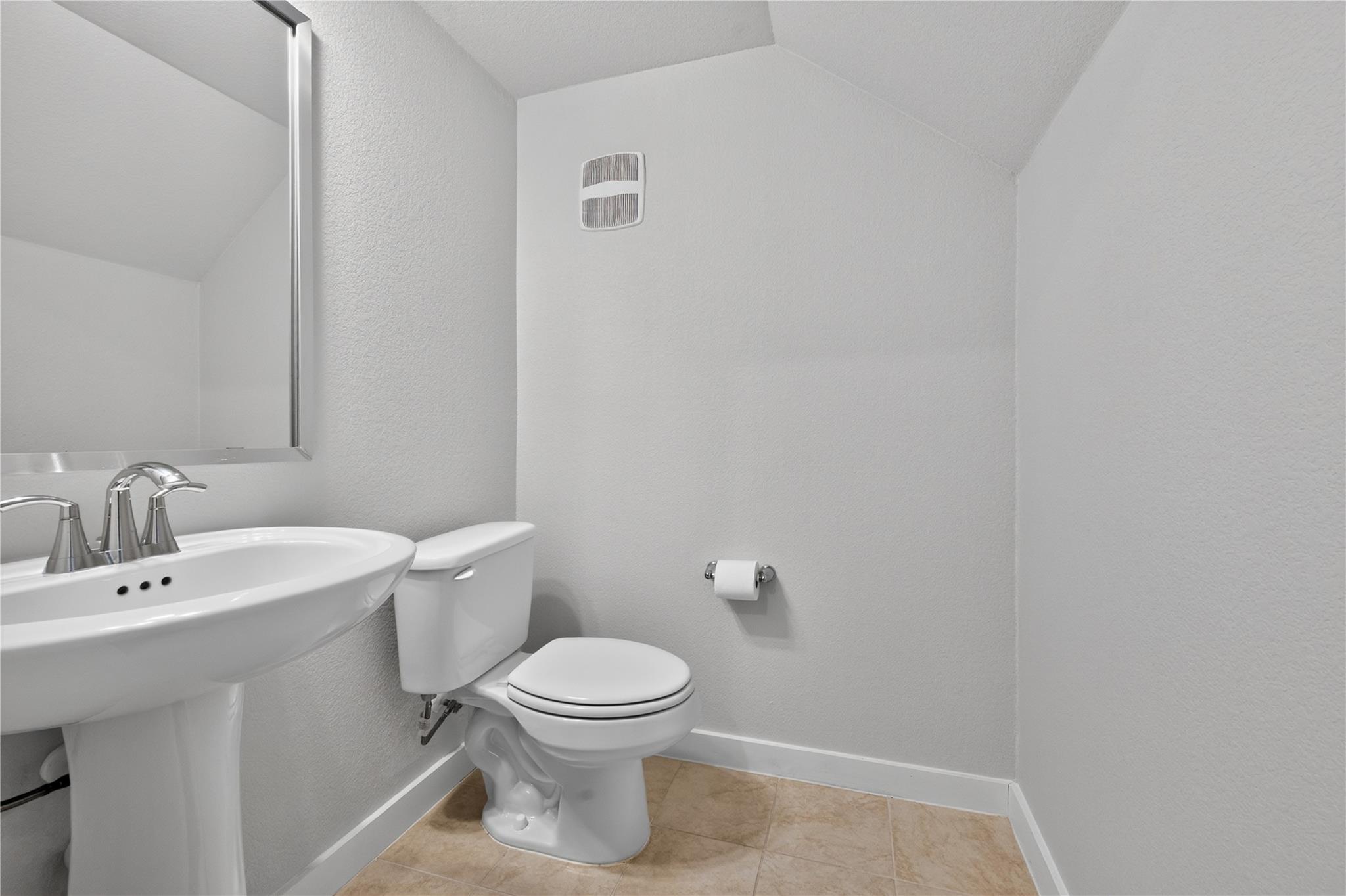 6904 Pleasanton Pkwy Property Photo 43