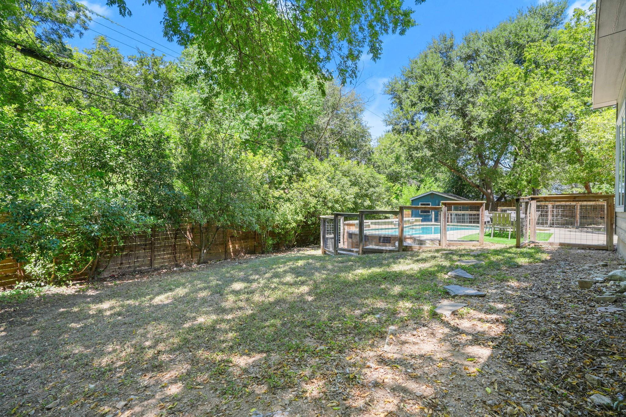 2506 Friar Tuck Ln Property Photo 34