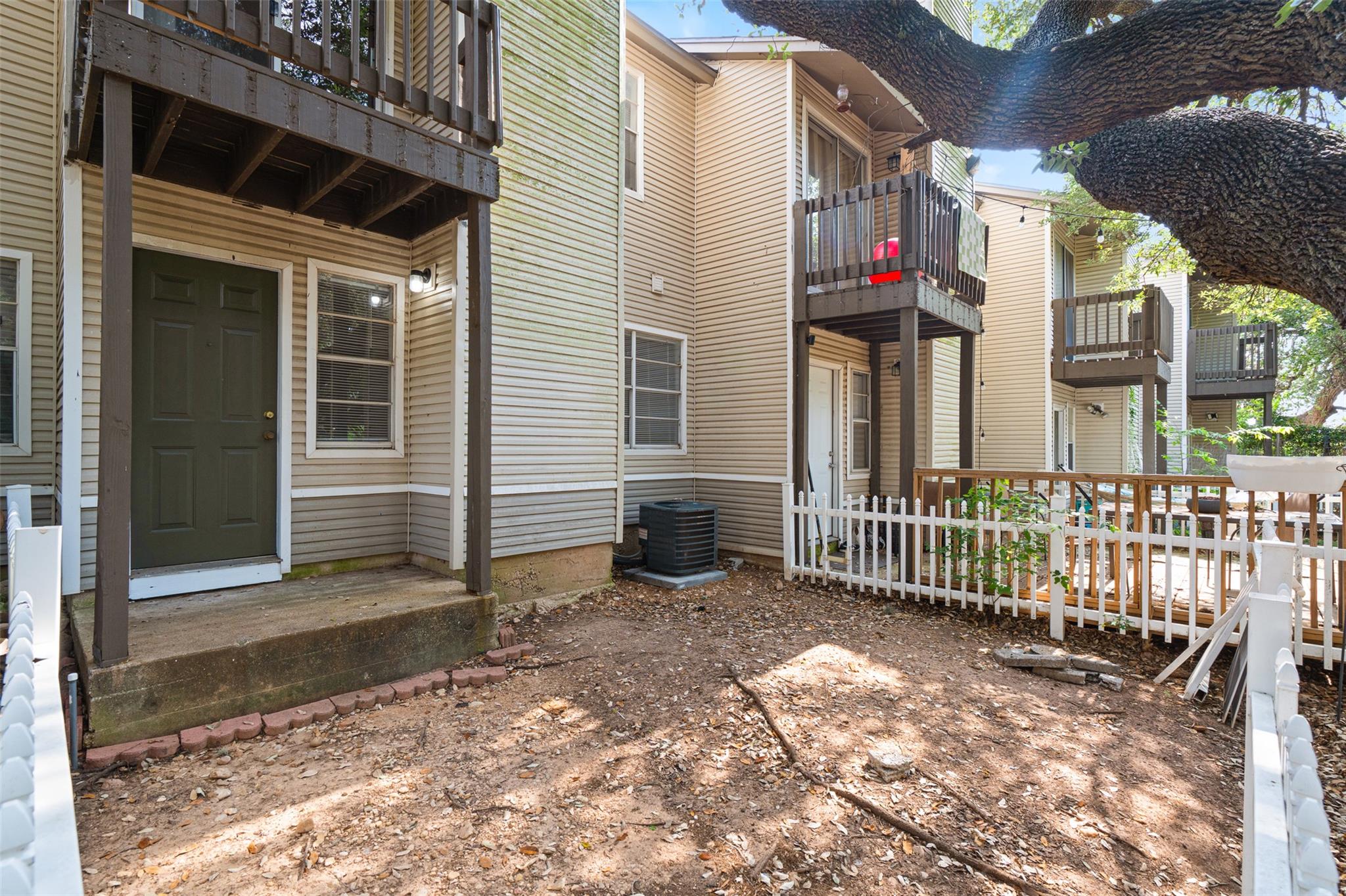 1815 River Crossing Cir #d Property Photo 12