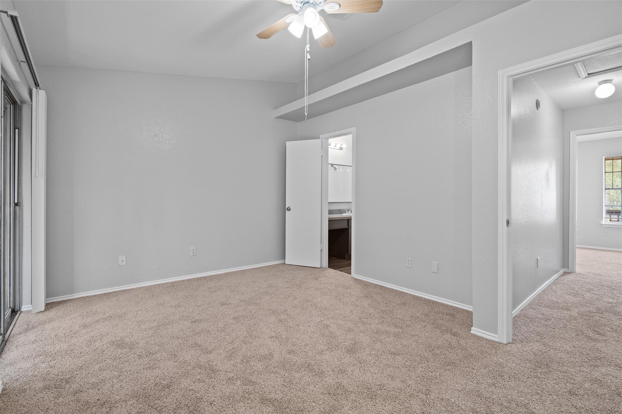 1815 River Crossing Cir #d Property Photo 13