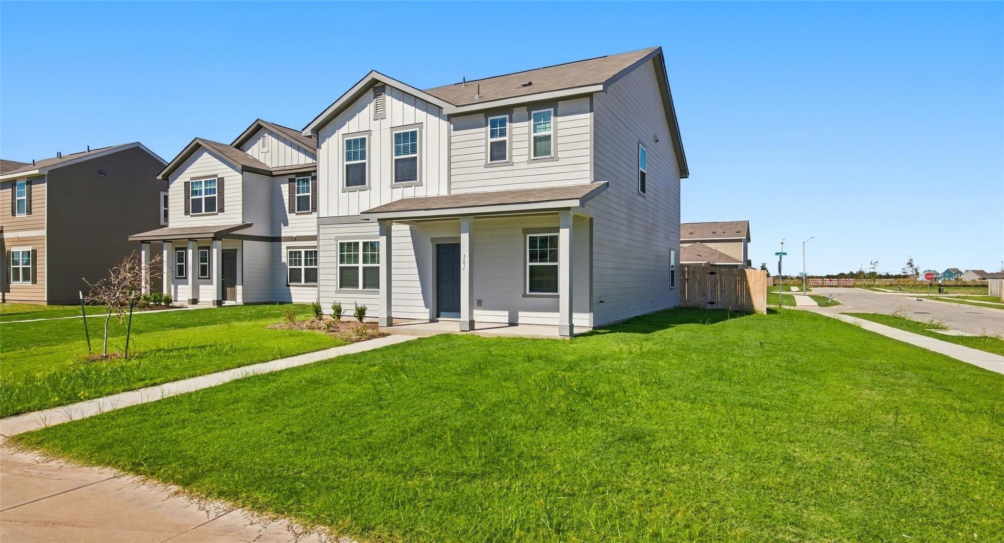 101 Liam Way Property Photo 2