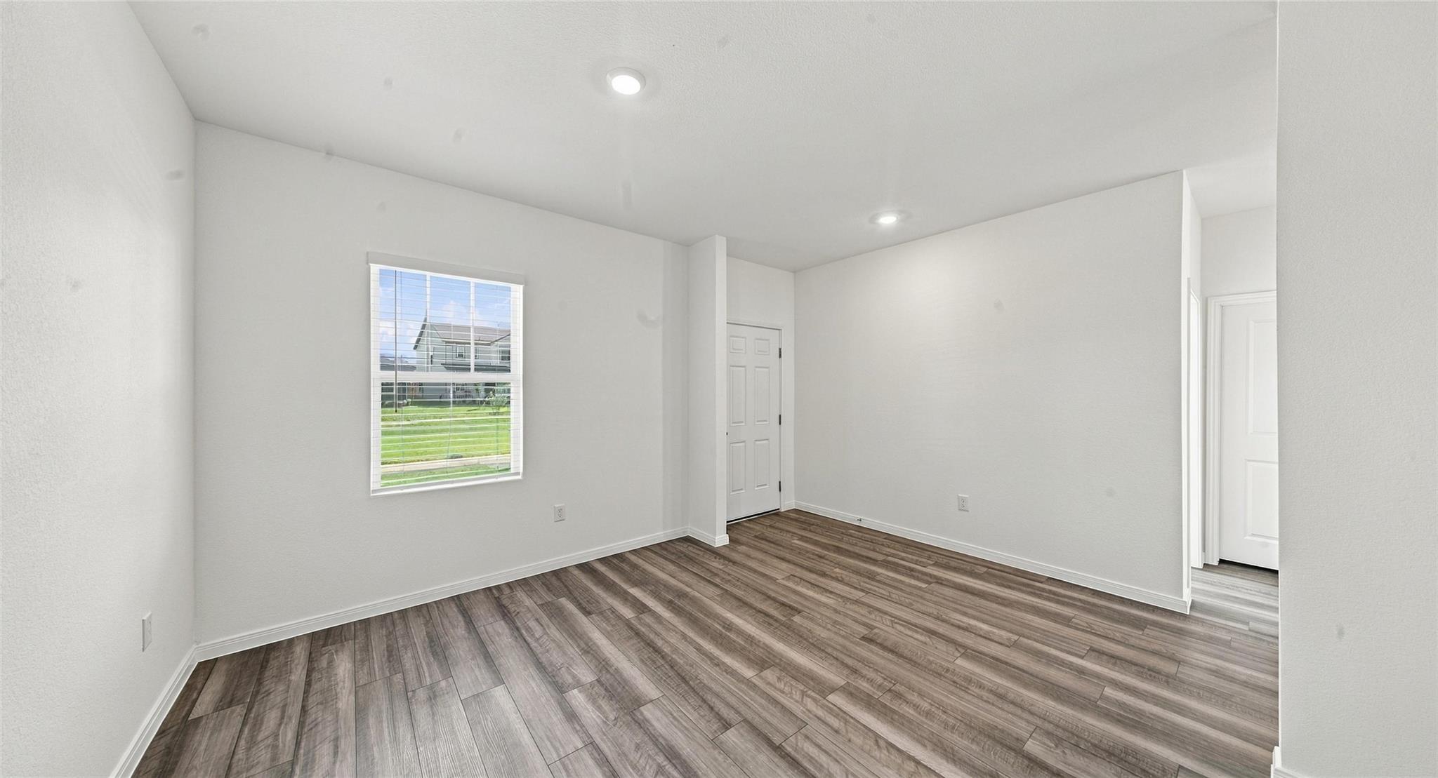 101 Liam Way Property Photo 4
