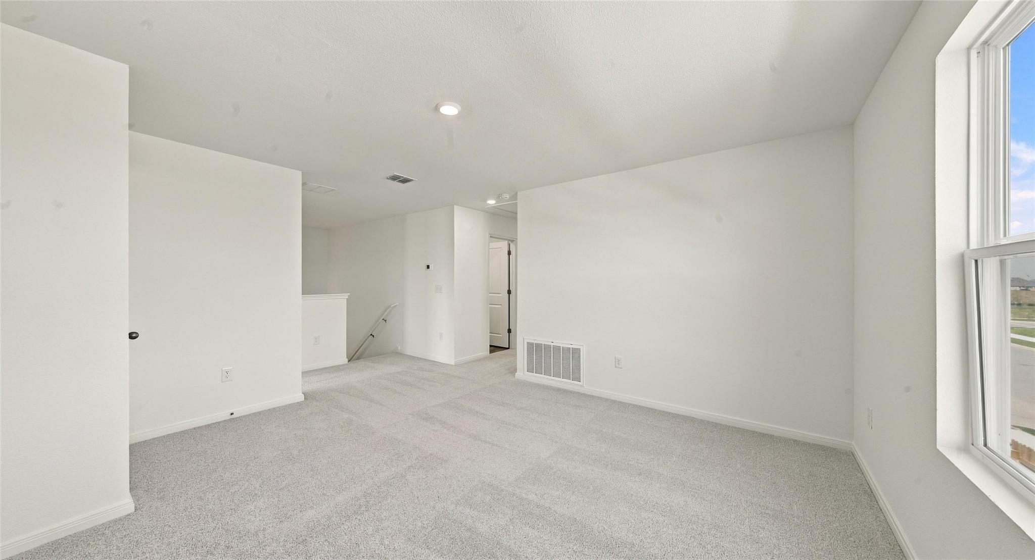101 Liam Way Property Photo 10