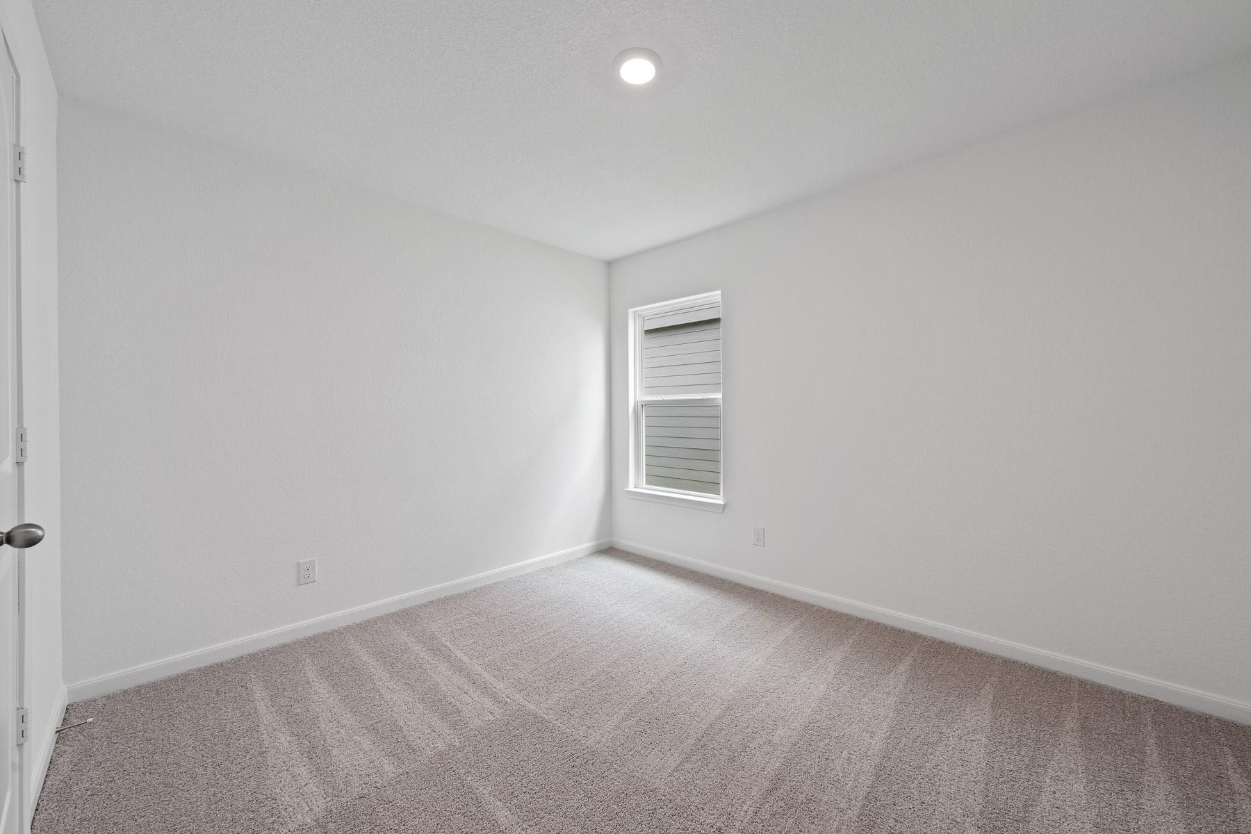 369 Silent Meadow Run Property Photo 6