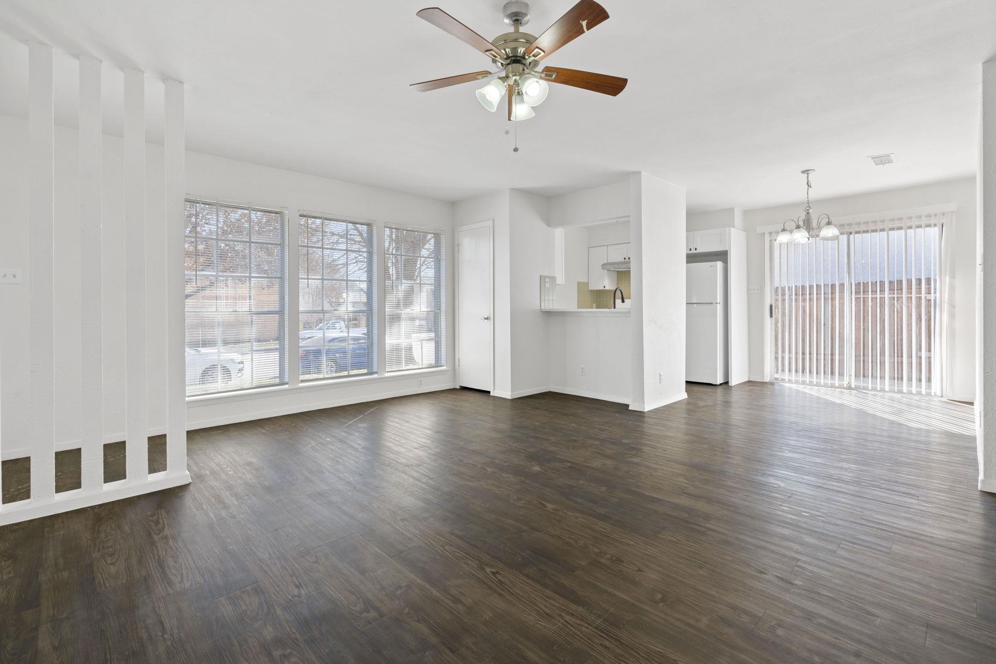 7200 Creekside Dr #d Property Photo 9