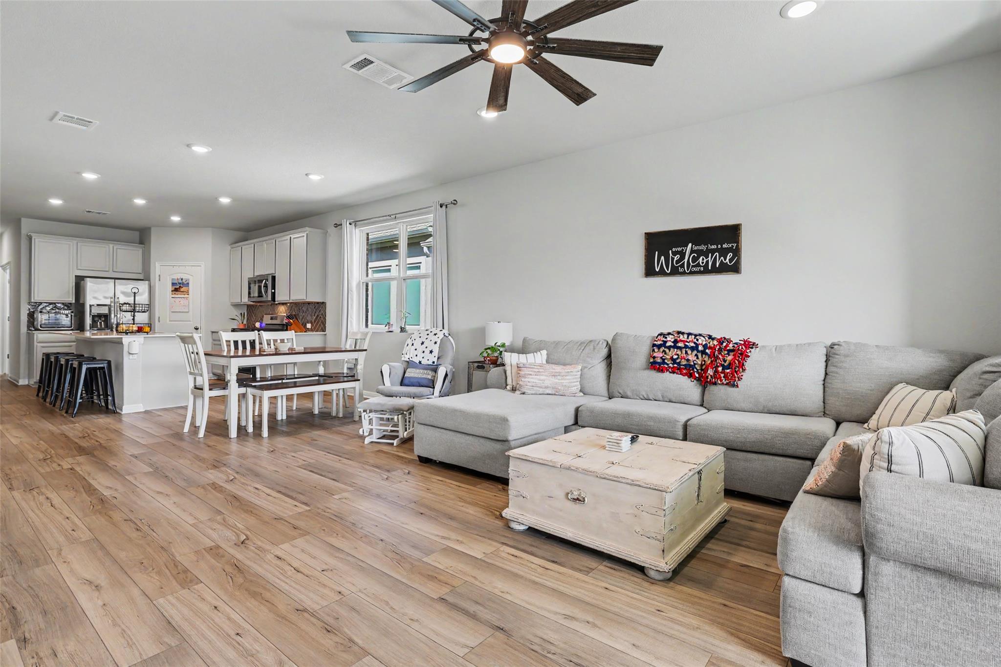 112 Rocking R Ct Property Photo 15
