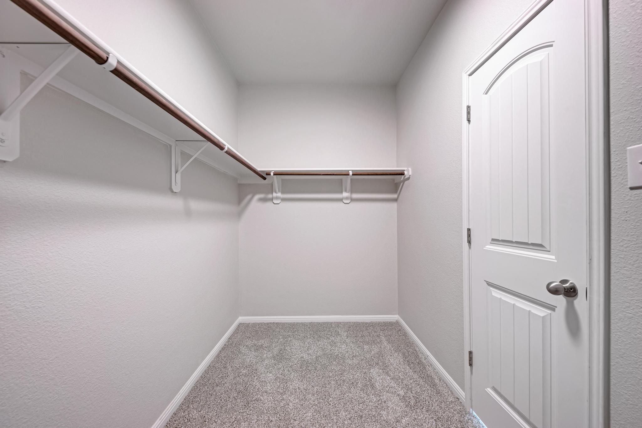 1704 Stonehaven Ln Property Photo 30