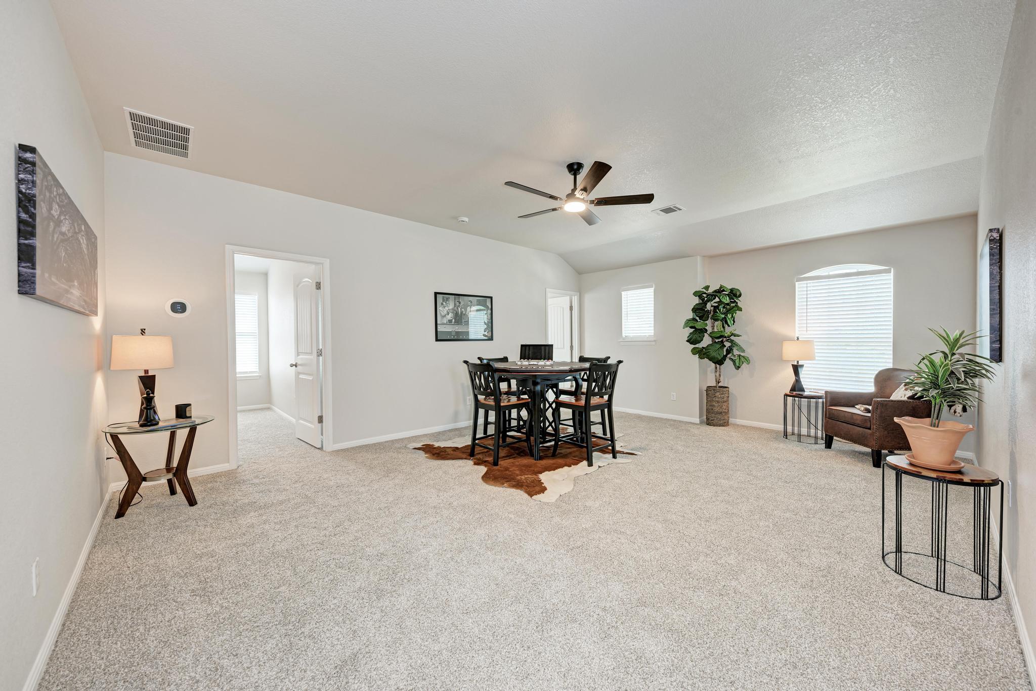 1704 Stonehaven Ln Property Photo 33