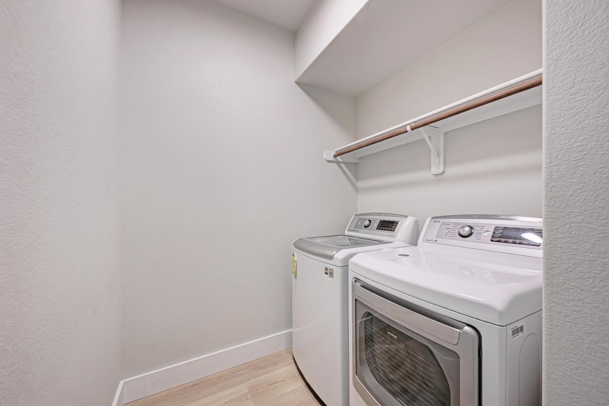 1704 Stonehaven Ln Property Photo 37