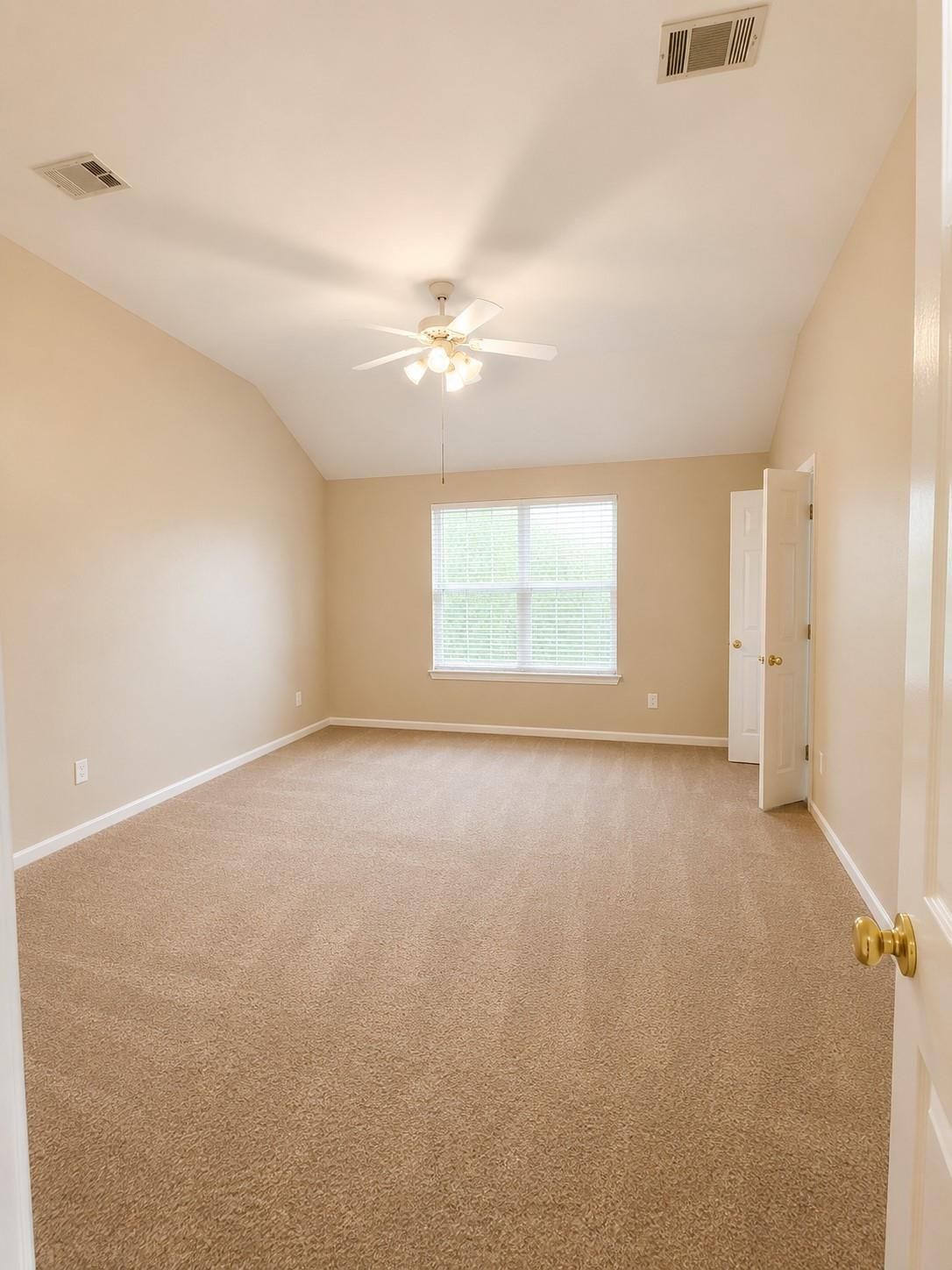 126 Copperwood Loop Property Photo 11