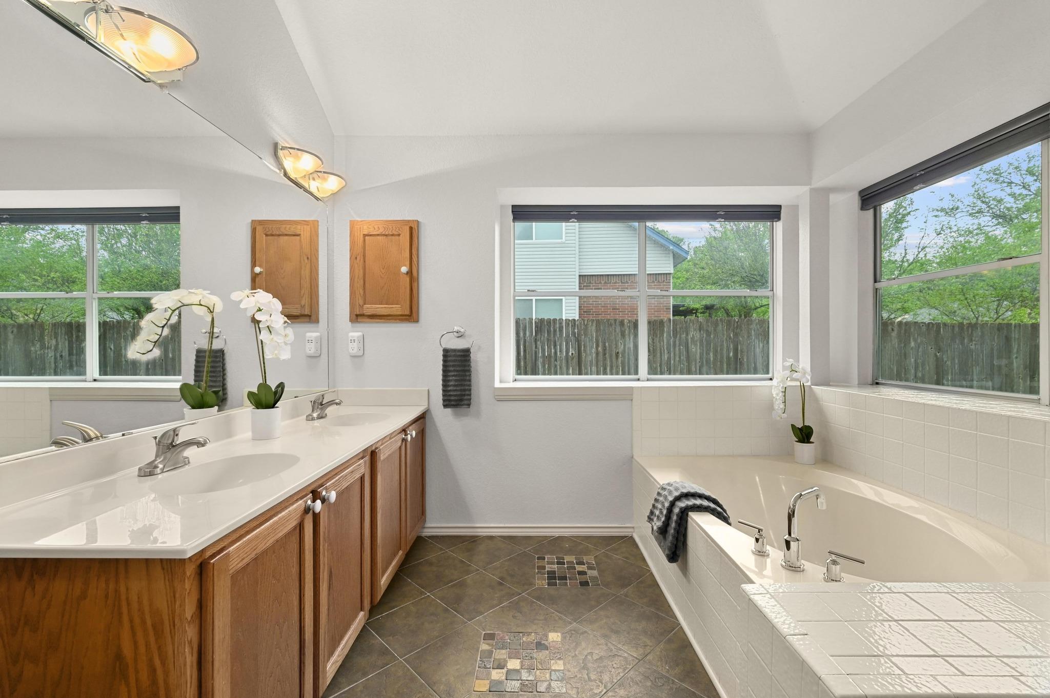 4102 Tecate Trl Property Photo 14