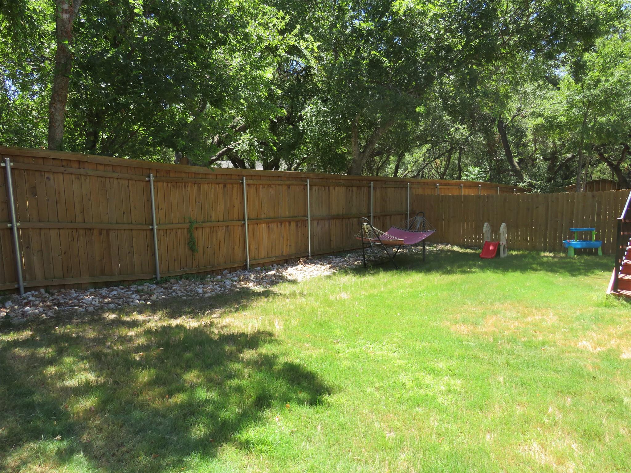 105 Tangled Brush Dr Property Photo 31