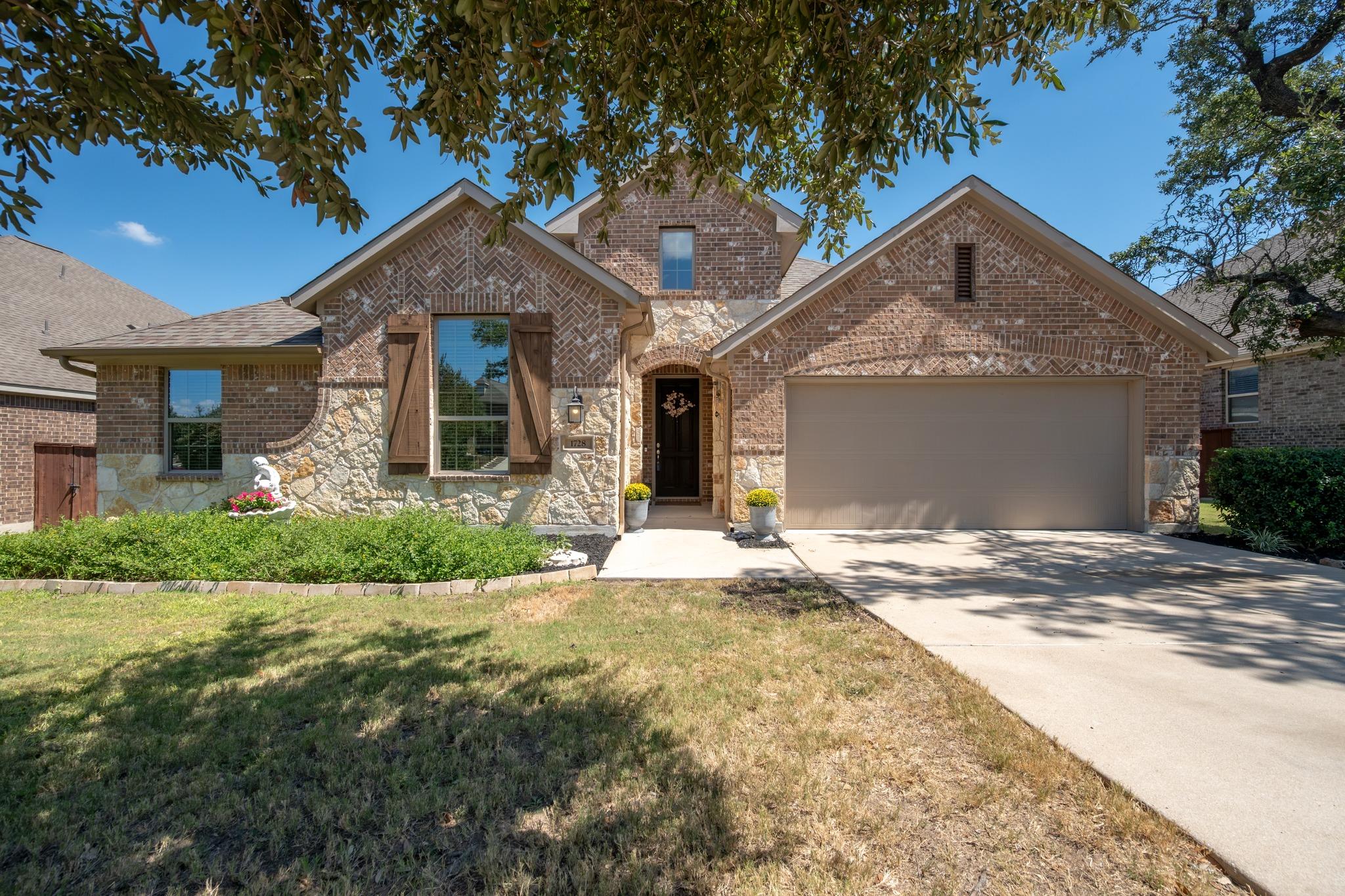 1728 Highland Ridge Rd Property Photo 1