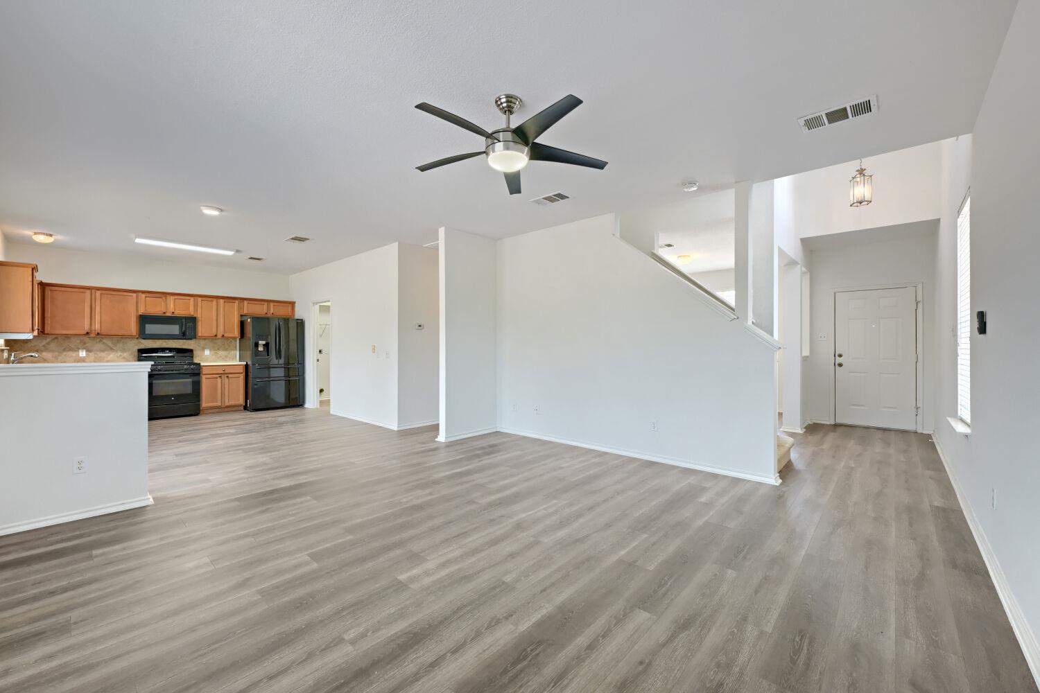 4125 Pebble Ridge Cv Property Photo 14
