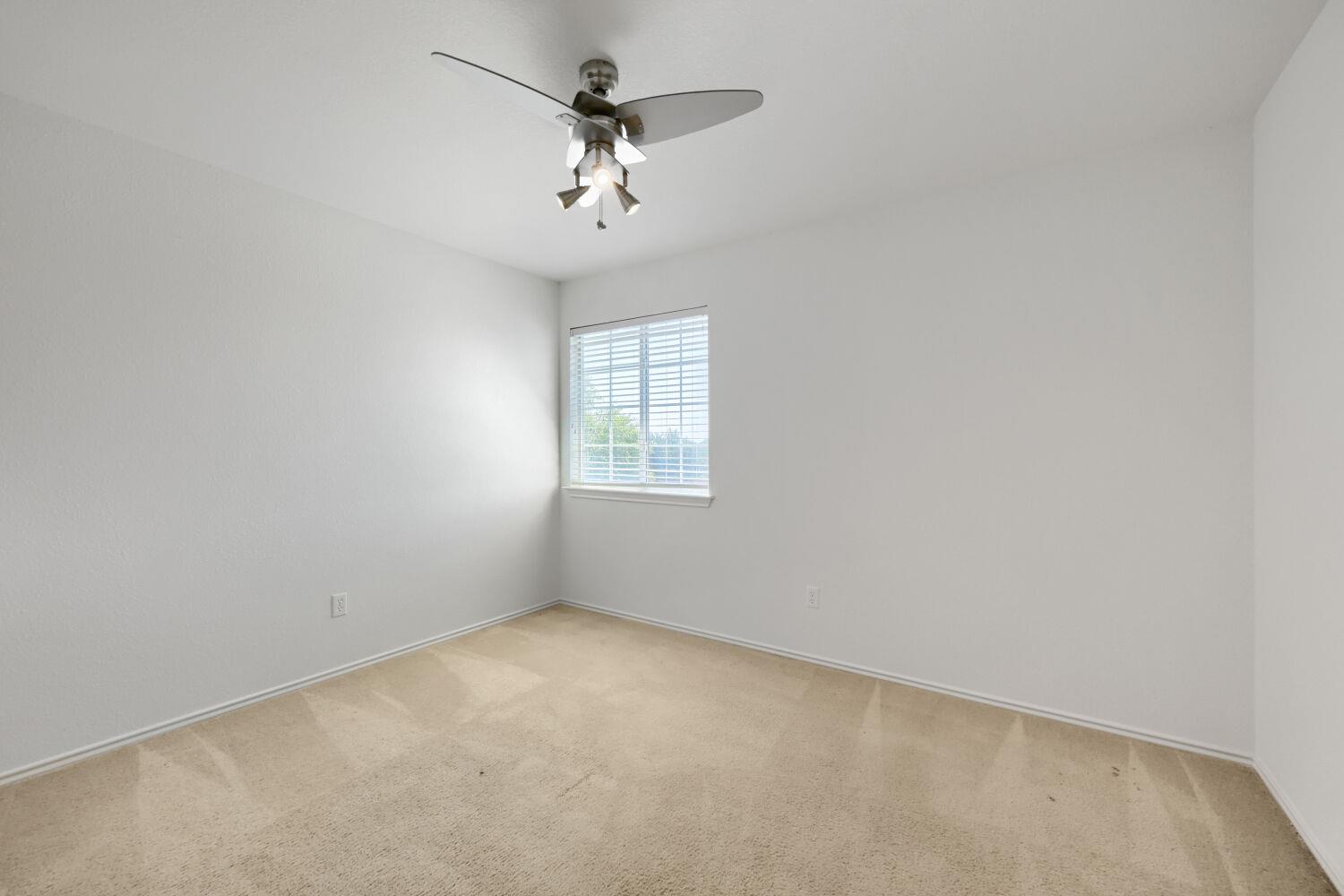 4125 Pebble Ridge Cv Property Photo 32