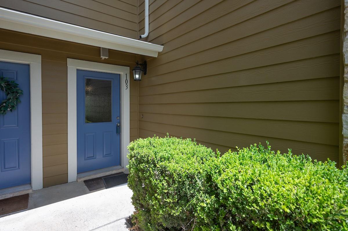 1620 Bryant Dr #103 Property Photo 3
