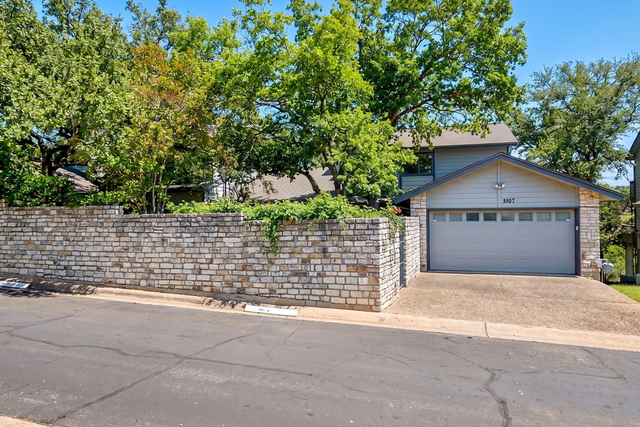 5107 Mckittrick Canyon Dr Property Photo 2