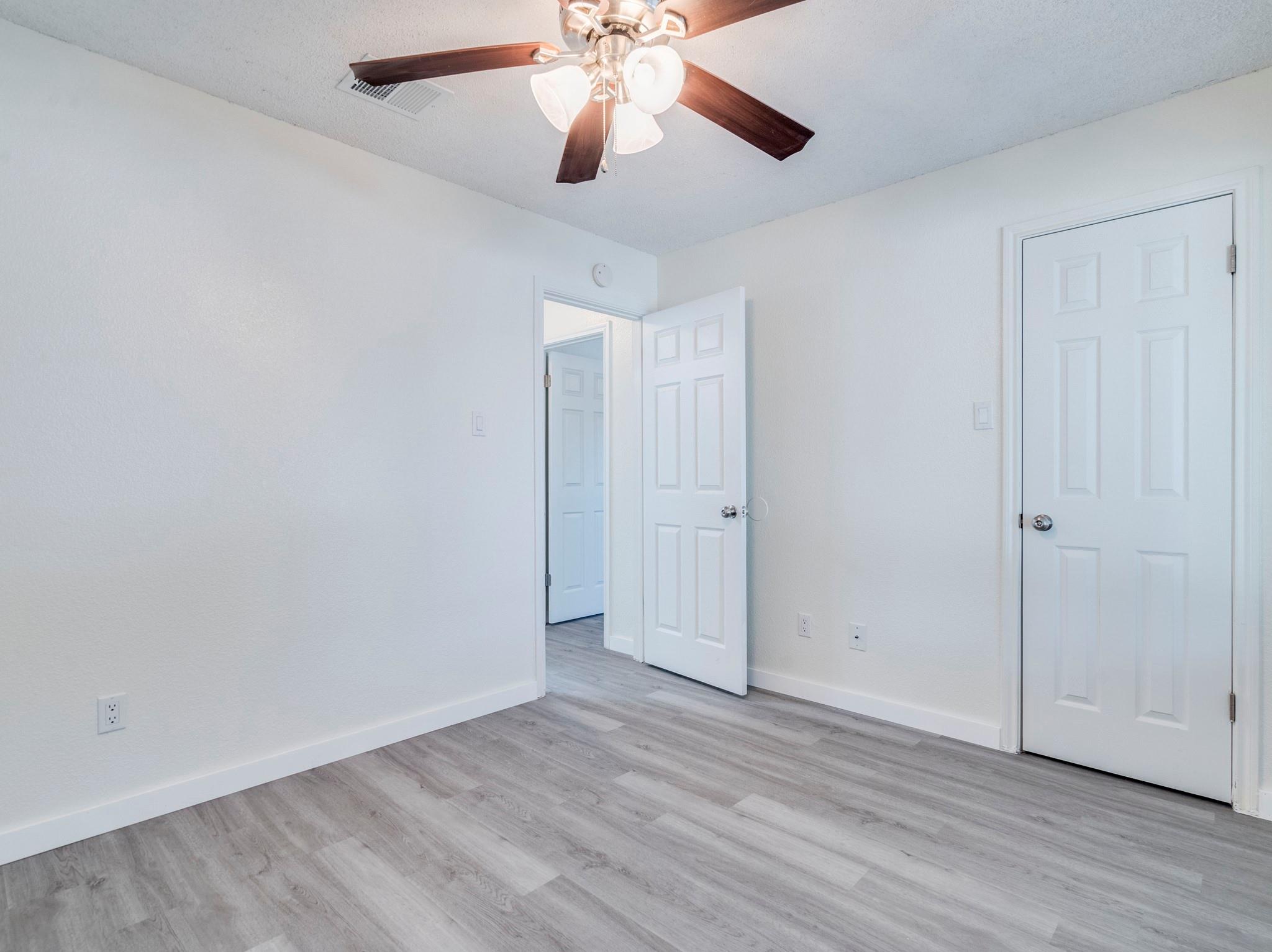2204 Clayton Way Property Photo 16