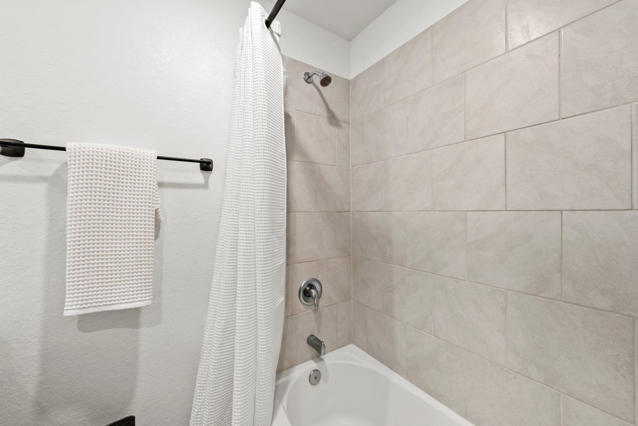 216 Wincanton Ln Property Photo 15