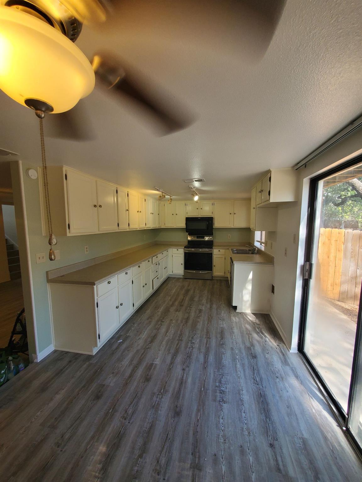 8716 Clearbrook Trl #a Property Photo 11