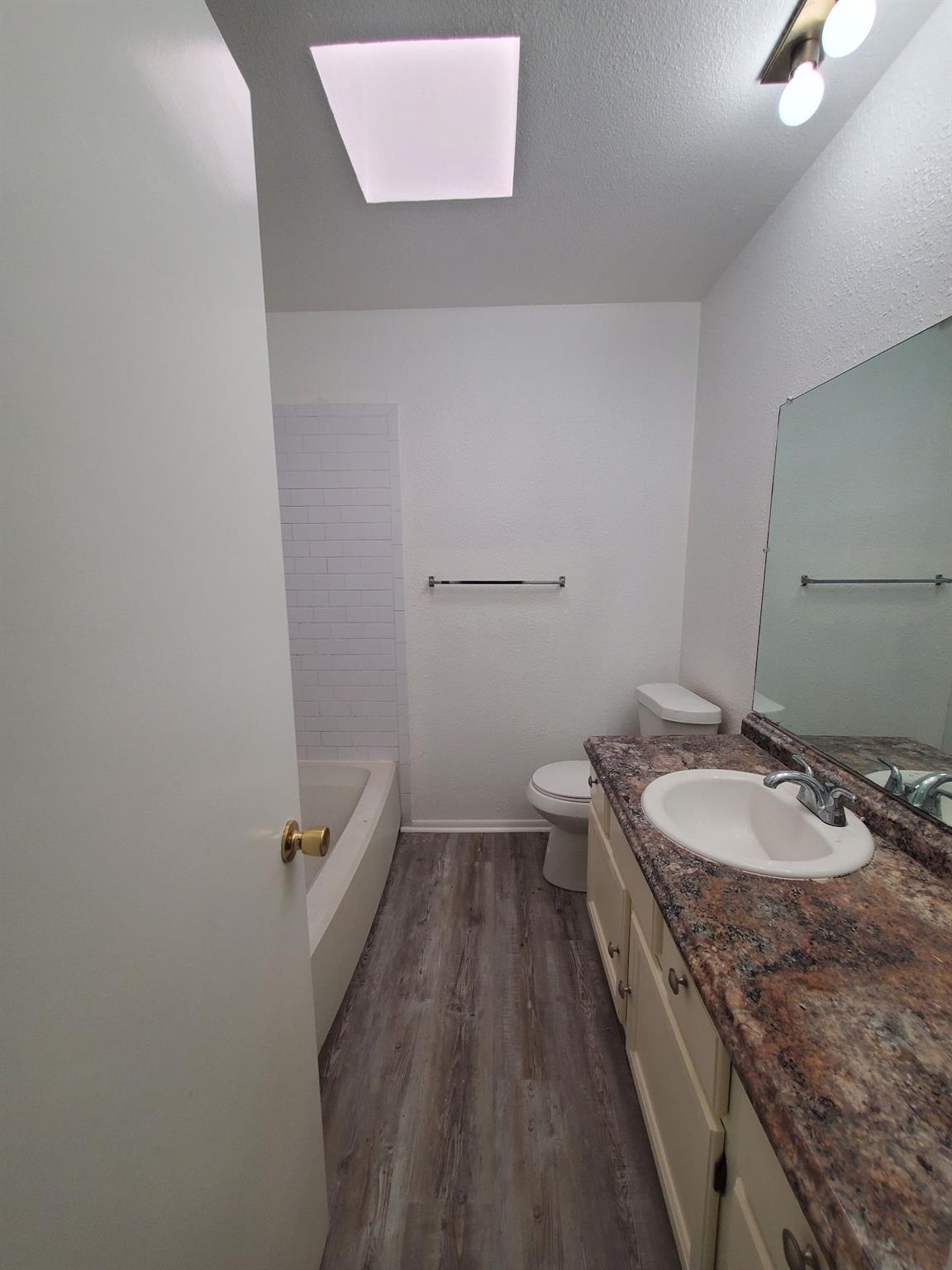 8716 Clearbrook Trl #a Property Photo 15