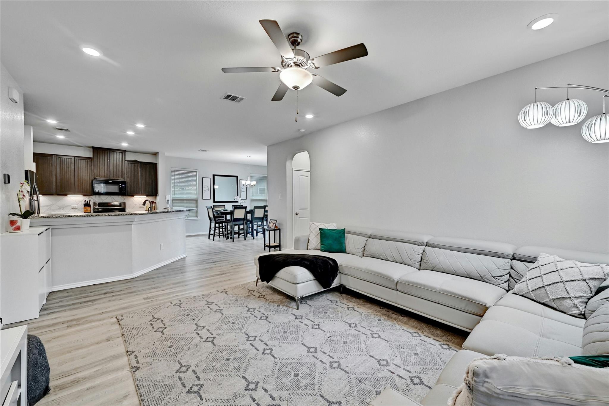17011 Prestons Braid Ln Property Photo 7
