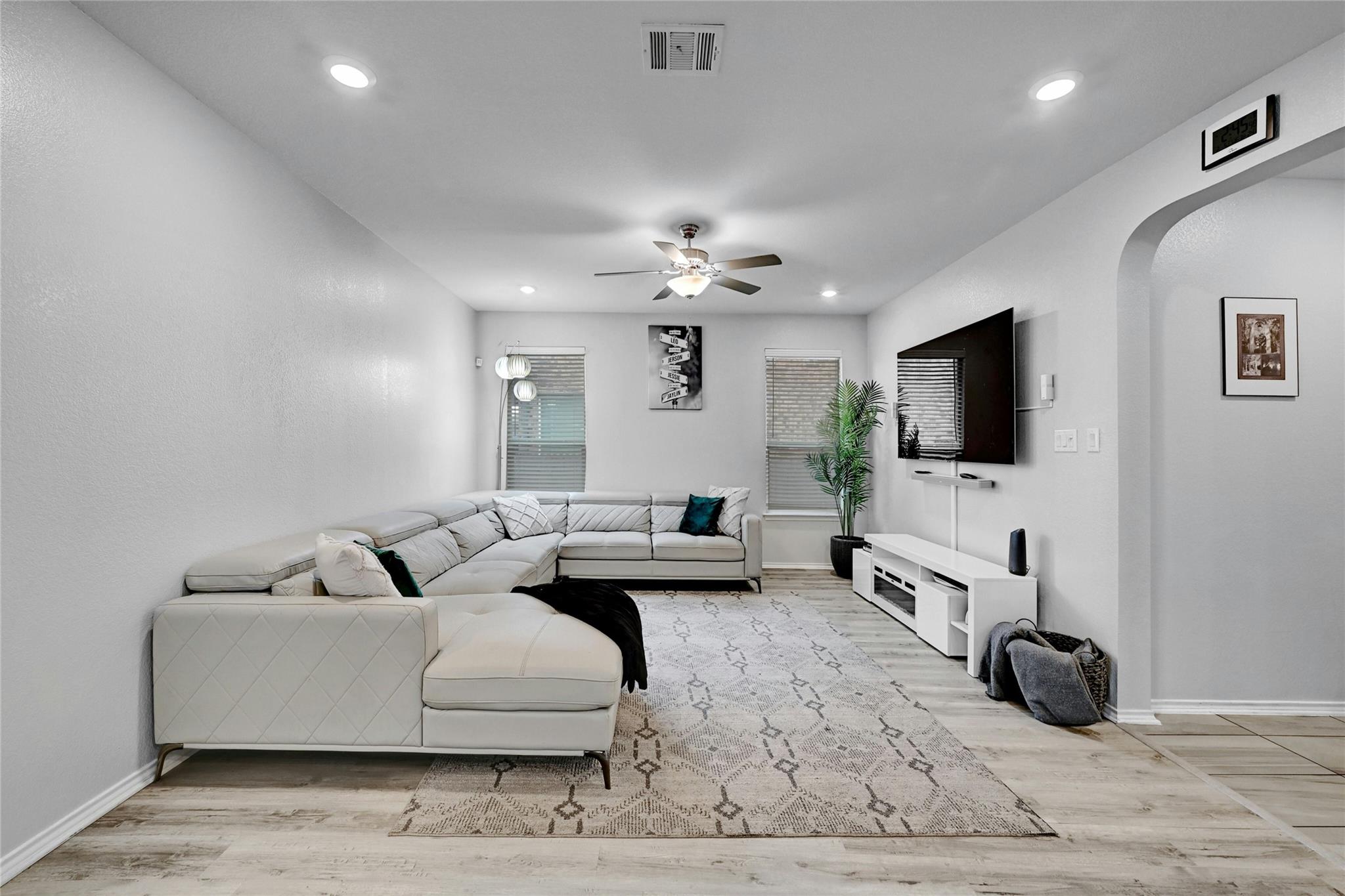 17011 Prestons Braid Ln Property Photo 8