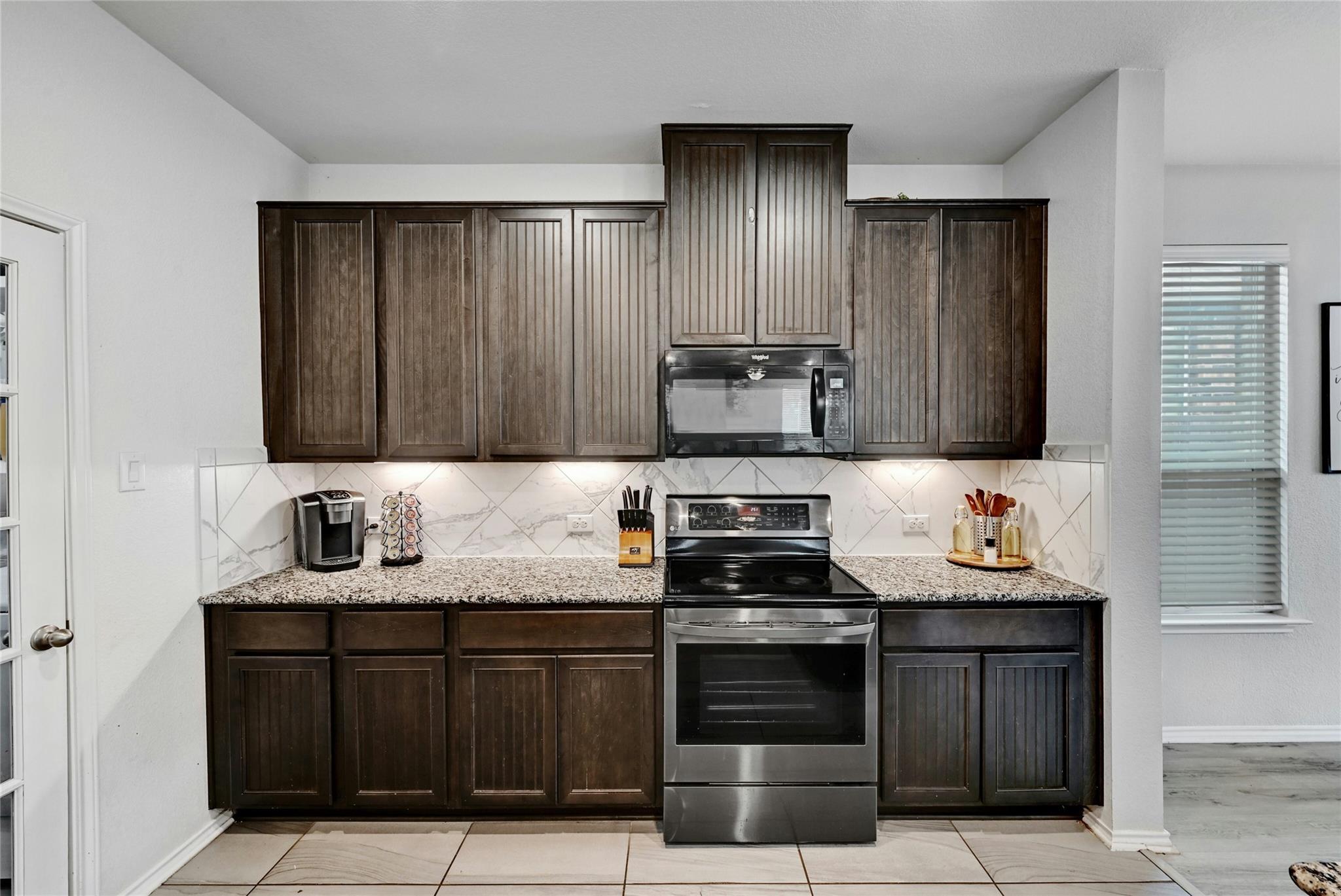 17011 Prestons Braid Ln Property Photo 13