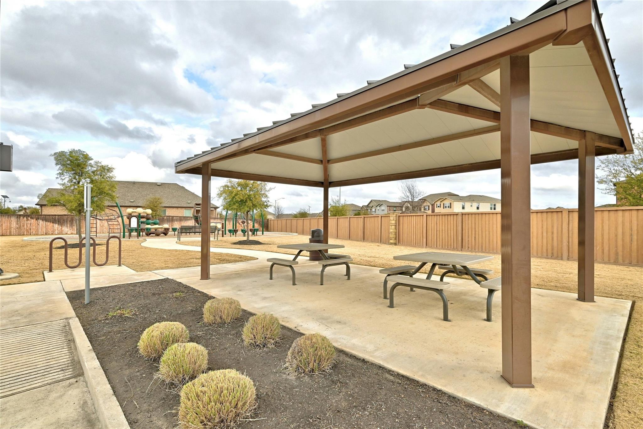 17011 Prestons Braid Ln Property Photo 27