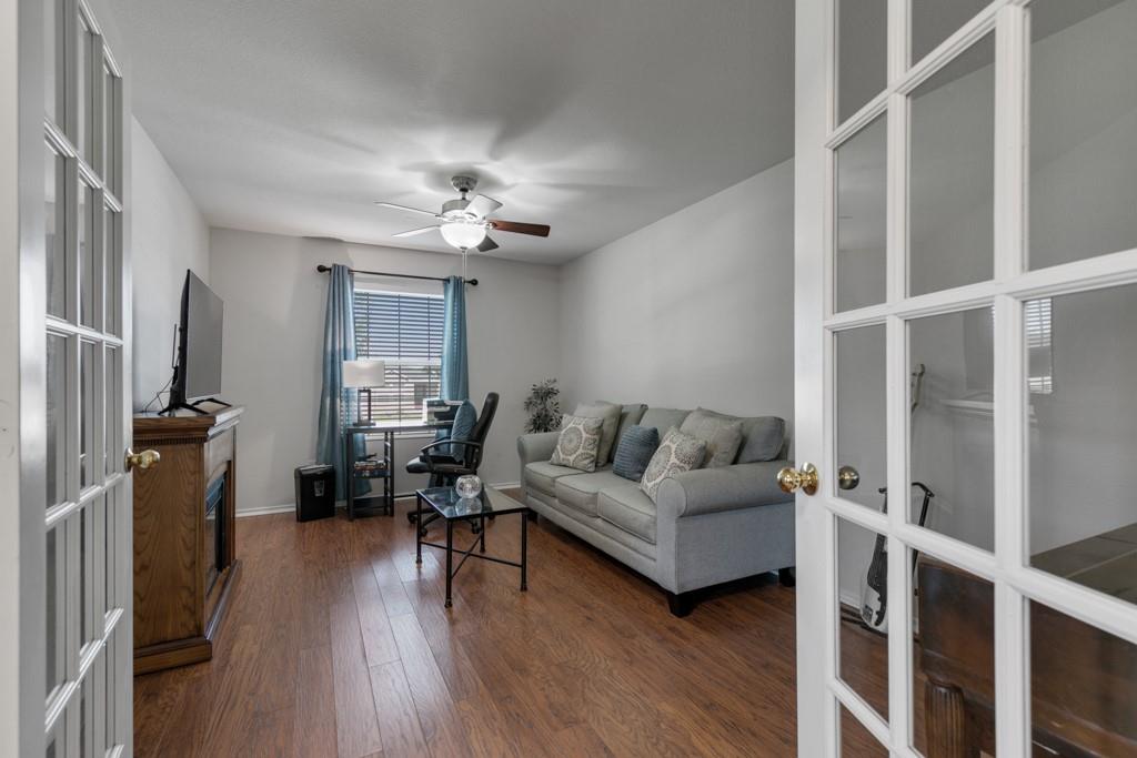 2042 Dragon Trl Property Photo 4