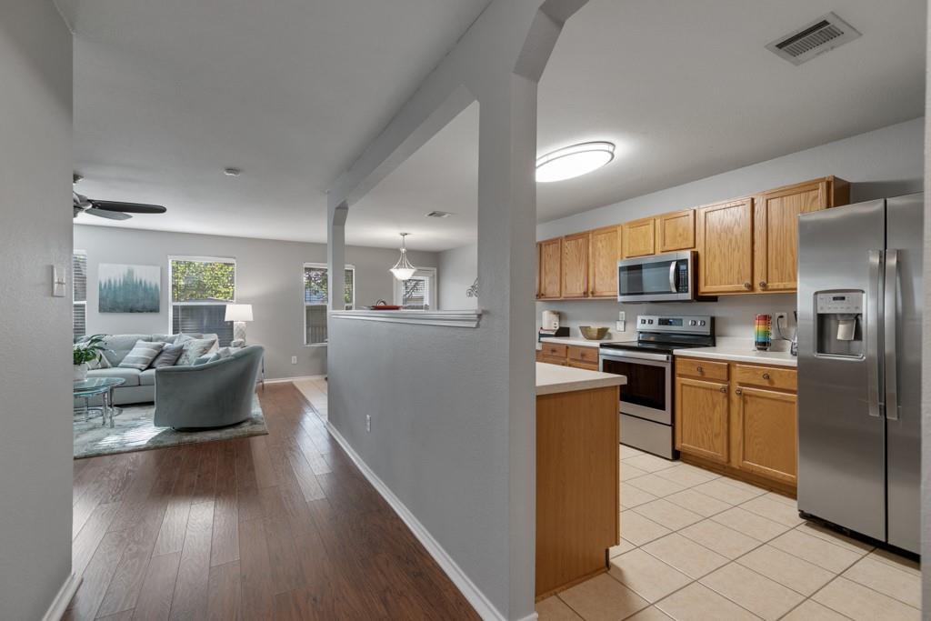 2042 Dragon Trl Property Photo 6
