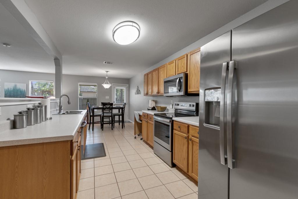 2042 Dragon Trl Property Photo 9