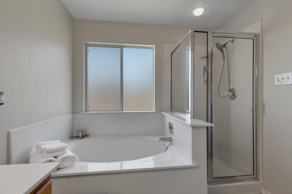 2042 Dragon Trl Property Photo 19