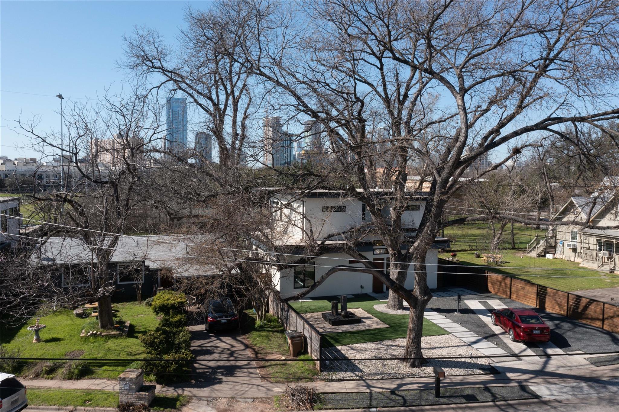 33 Chalmers Ave Property Photo 21