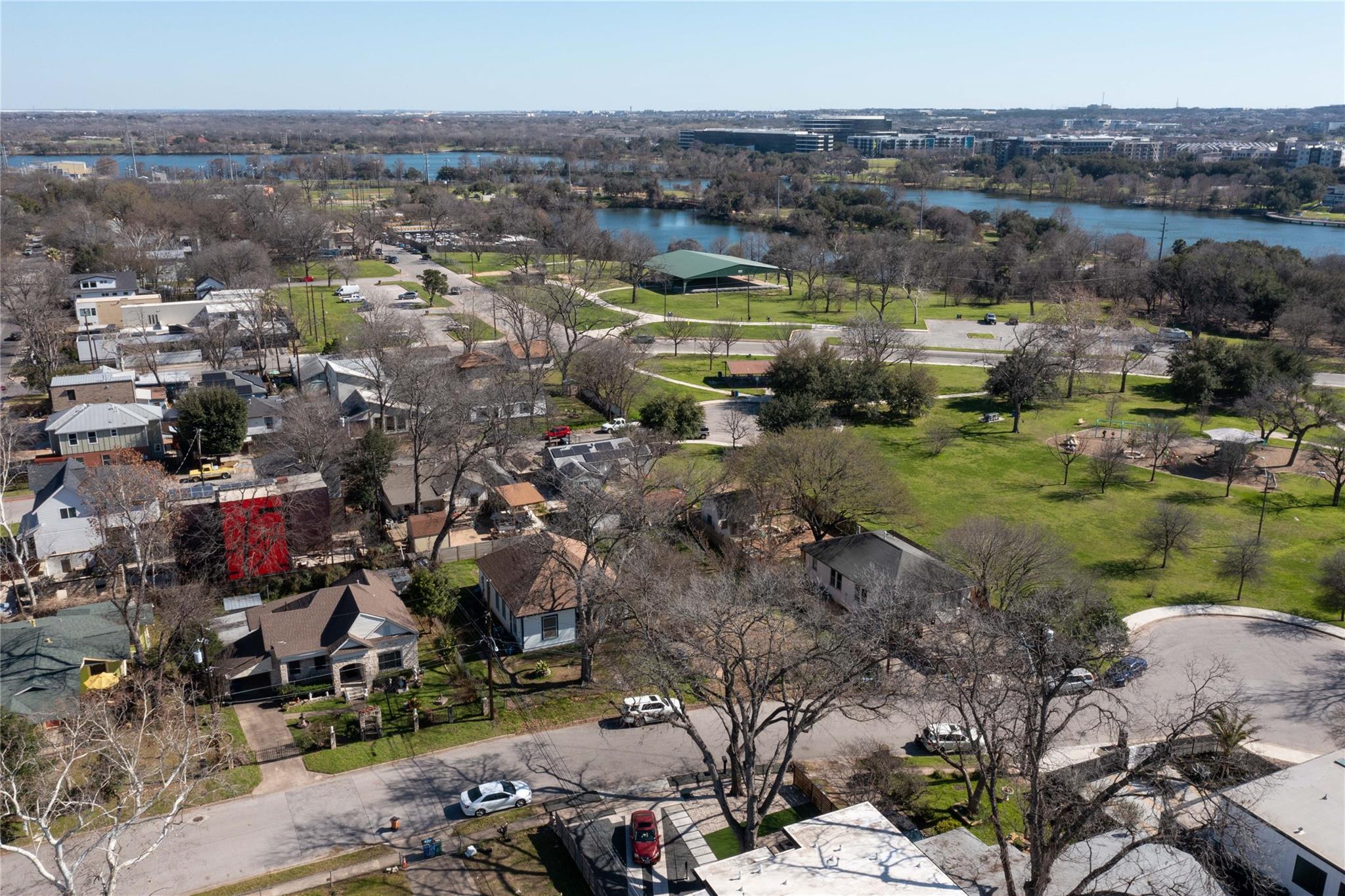 33 Chalmers Ave Property Photo 29